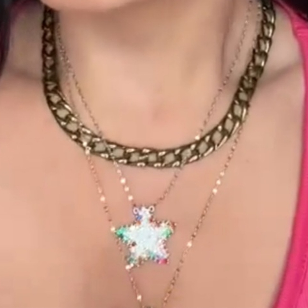Melania Clara NWT Silver Multi-Color Star Necklace - Picture 3 of 8
